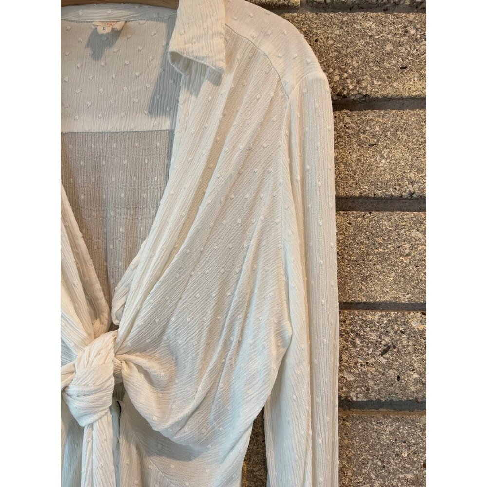 Tie-Front White Textured Dotted Button-Down Blous… - image 4
